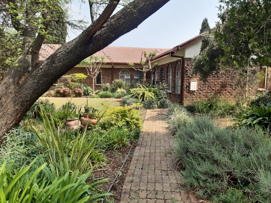 3 Bedroom Property for Sale in Potchefstroom North West